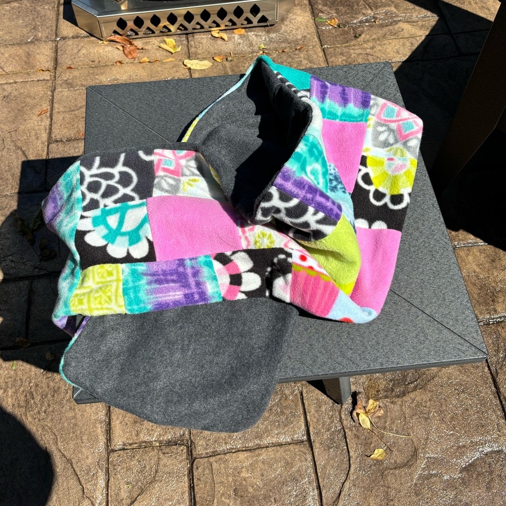 HANDMADE 60” Long Polar Fleece Patchwork Scarf, never worn - Picture 4 of 10